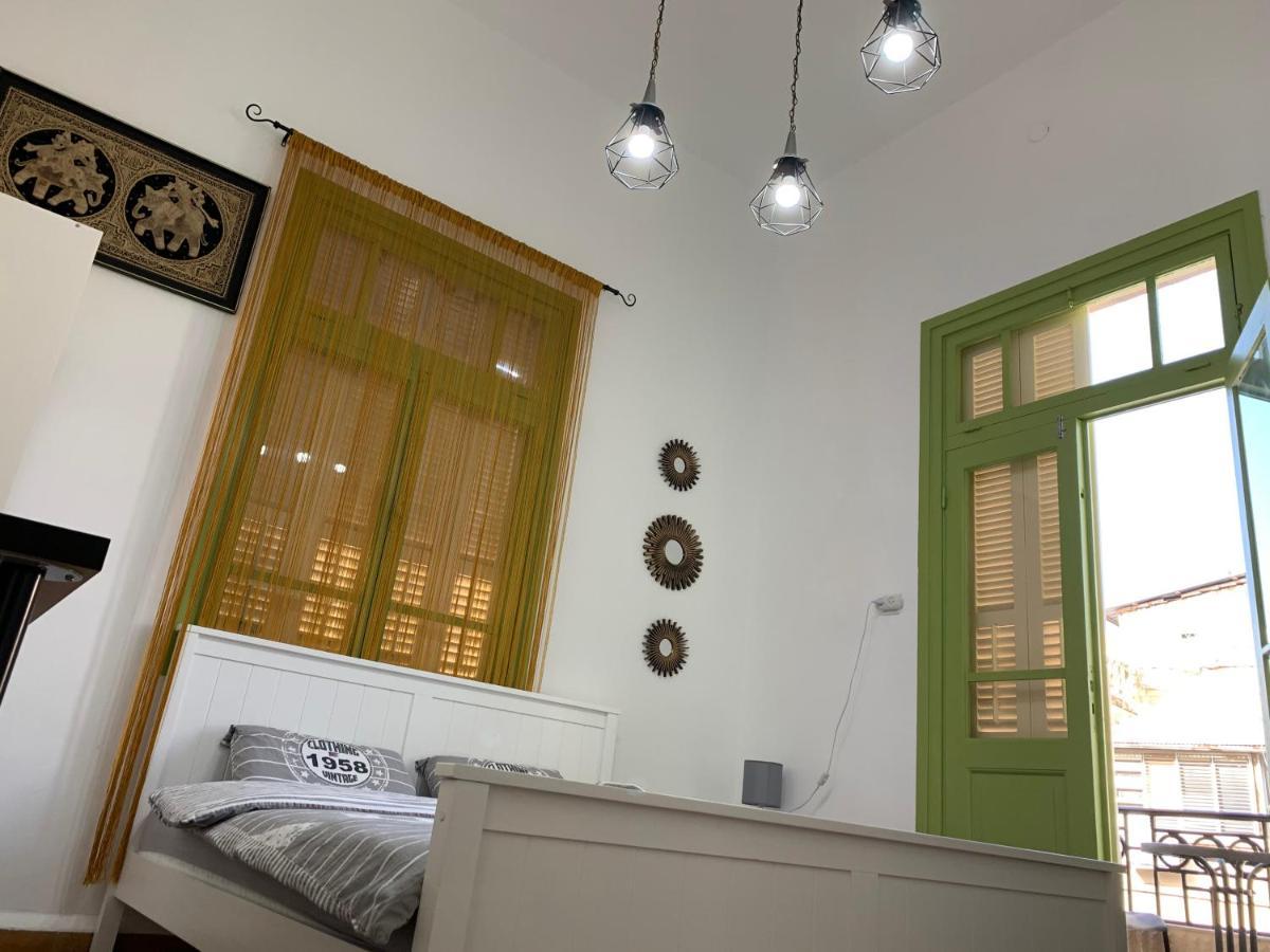 Guesthouse Comfy - Separate Rooms In The Apartment For A Relaxing Holiday Haifa Exteriör bild