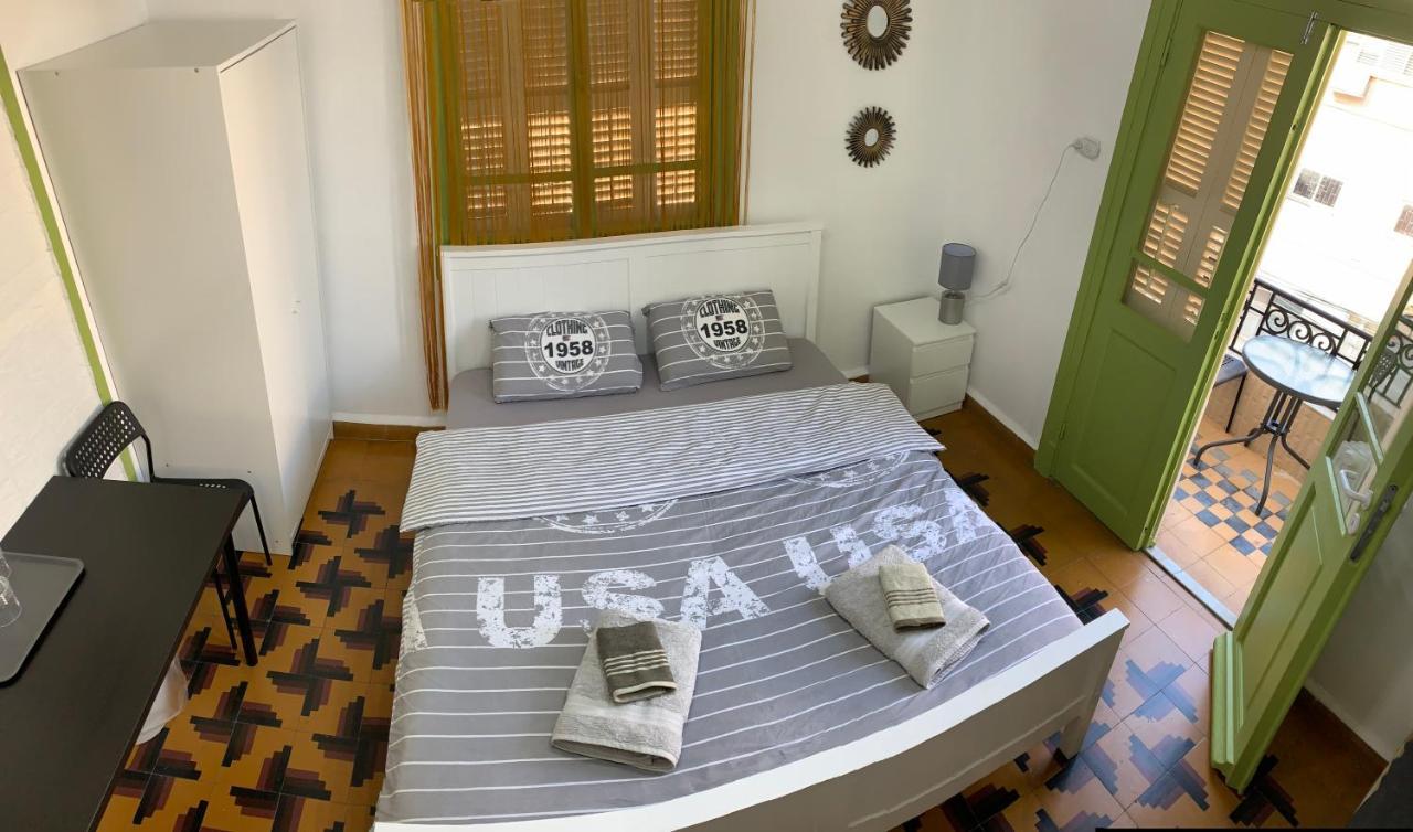 Guesthouse Comfy - Separate Rooms In The Apartment For A Relaxing Holiday Haifa Exteriör bild