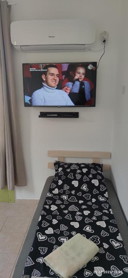 Guesthouse Comfy - Separate Rooms In The Apartment For A Relaxing Holiday Haifa Exteriör bild