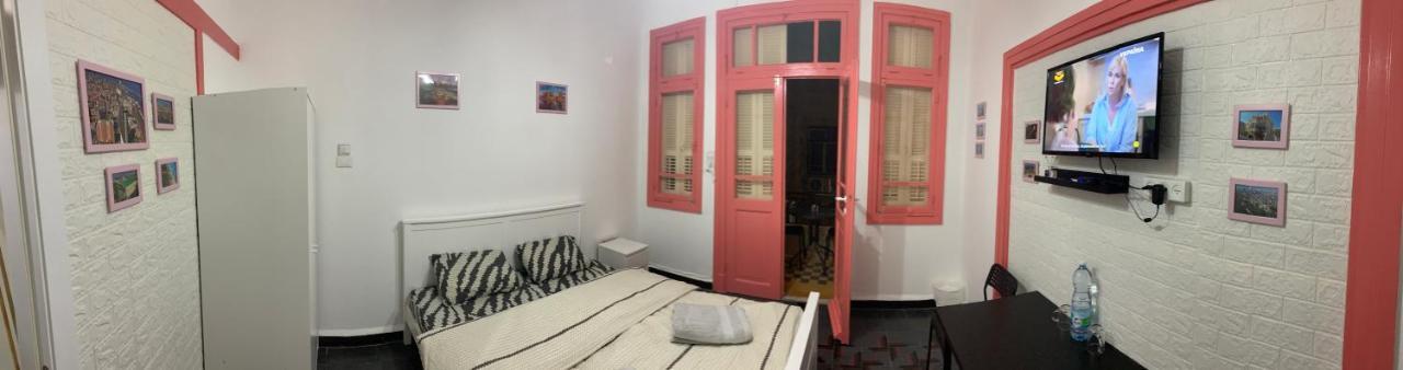 Guesthouse Comfy - Separate Rooms In The Apartment For A Relaxing Holiday Haifa Exteriör bild